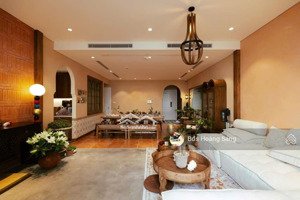 chính chủ gửi bán cc diamond flower, 116m2 - 9.6 tỷ (hiếm), lh 