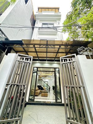 độc lập - mới đẹp - hồ sen miếu hai xã - 4,2 tỷ - 60m2 - sân cổng riêng