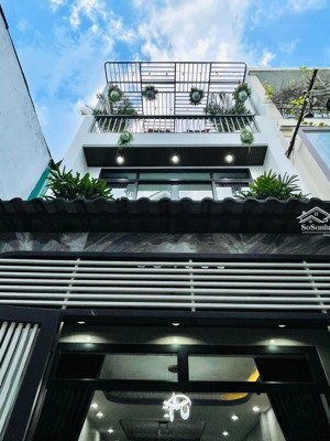 nhà đẹp văn thân, 58m2, 4 tầng btct, 4pn 3 wc, sân thượng, xe hơi tới nhà, gần chợ bình tiên