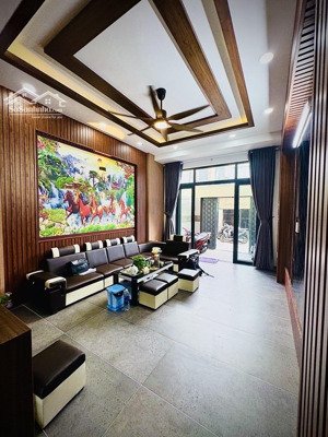 siêu phẩm bình tân - mã lò - hxh - dt 90m 4 tầng - full nội thất - thang máy lắp đặt sẵn - 7.x tỷ