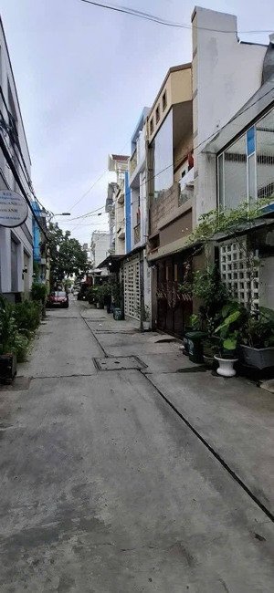 bán nhà bình trị đông, 4x14m nở hậu, 2 tầng, đường xe hơi thông