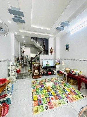 hxh thông lê trọng tấn 3 tầng 4x15.5m giá 5.57 tỷ