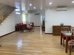 cho thuê căn hộ 04 phòng ngủ tòa e ciputra giá 32 triệu/tháng