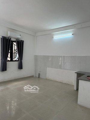 cho thuê phòng trệt 40m2 chế lan viên quận tân phú