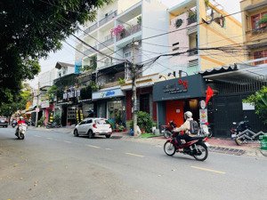 hàng hiếm !mặt tiền 5 tầng nở hậu kd sầm uất -thu nhập 50tr/tháng sát ga metro