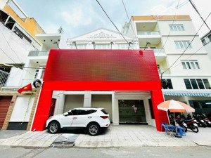 cho thuê nhà nguyên căn trung tâm quận 10 - đoạn gần tòa nhà viettel