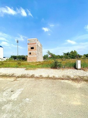 bán nhanh lô đất 80m² cạnh nhà hàng gỗ hương sen. vị trí siêu hot