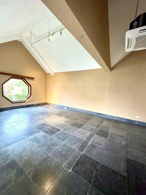 cho thuê nhà biệt thự đơn lập 220m x 3,5t, kd, làng viêt kiều châu âu, nguyễn văn lộc mỗ lao