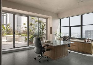 cho thuê nhà 2 mặt tiền đường lớn lê văn quý , sơn trà đà nẵng diện tích: 382m2 ( 13x 25)