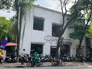 cho thuê nhà mặt phố nguyễn chí thanh, dt 150m2x2 tầng, mt 20m, nhận diện thương hiệu siêu đỉnh