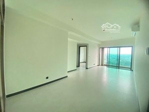 bán gấp chung cư de la sol, còn duy nhất 1 căn góc 2pn 2wc tốt nhất thị trường