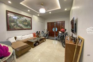 cho thuê nr 4pn, 3wc, 70m2 giá 15 triệu tại ngọc thụy, long biên, hà nội