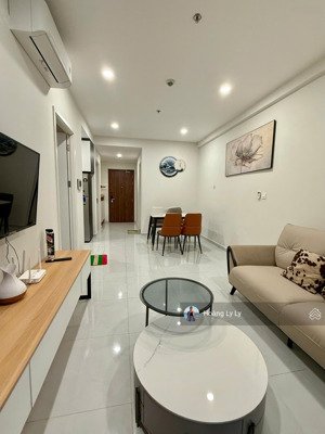 cho thuê căn hộ 2 phòng ngủ full nội thất xịn chỉ 10 triệu tháng - ở ngay cc the emerald golf view