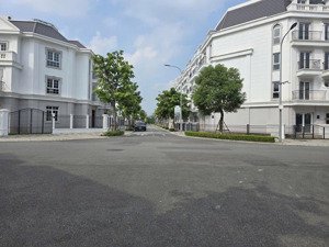 cần bán căn góc dự án eurowindow trâu quỳ, gl trục đường 22m đường dã hương