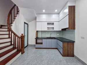 quá hiếm! nhà di trạch, di ái ngay đhcn nhổn 33m2, 5t, xây mới, ô tô đỗ cổng chỉ 4.2 tỷ