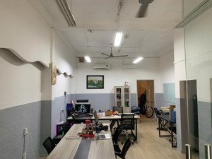 cho thuê tầng trệt, mặt bằng cao thắng (có nội thất) - q3. diện tích 75m2