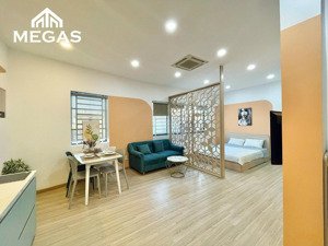 phòng cửa sổ lớn - full nội thất - ngay etown cộng hòa_trường chinh_công viên hoàng văn thụ