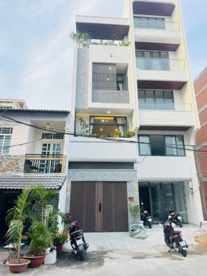 bán nhà phố đường số 37, quận 7 | sổ hồng riêng | trệt 3 lầu full nội thất (thang máy) hiện đại.