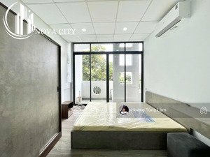 đúng hình đúng giá ban công tách bếp full nội thất ngay trung tâm