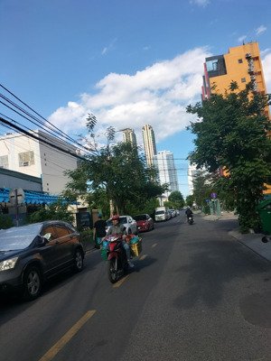 ngang 10m mặt tiền đường dương đình nghệ gần bãi tắm phạm văn đồng