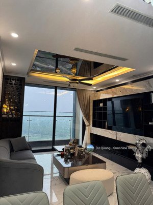 bán căn 2 ngủ - sunshine city - 80m2 - tầng trung - view sân golf (đông nam) - full đồ rời