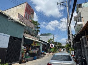 bán mặt tiền hẻm 109 đường 8, linh xuân, 4,35 tỷ, lh 