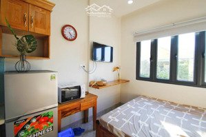 phòng trọ cho thuê gần đại học hoa sen ngay toà nhà viettel full nội thất thang máy tận phòng