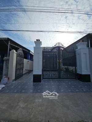 nhà mới 100% tại phường ninh thạnh, tỉnh tây ninh.
đường bàn cờ 8m thông thoáng, 6mx32m