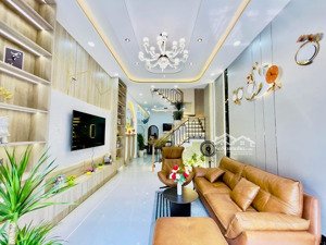nhà mới phạm văn hai, tân bình giá 3tỷ150. dt 50m2 ngang 4m. có phòng ngủ trệt. hẻm xe hơi. shr