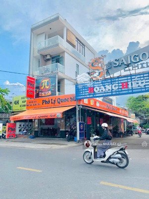 siêu góc kdbb lâm văn bền quận 7
giá bán: 34 tỷ còn thương lượng dtkv: 8x22 ( hdt 5 năm)