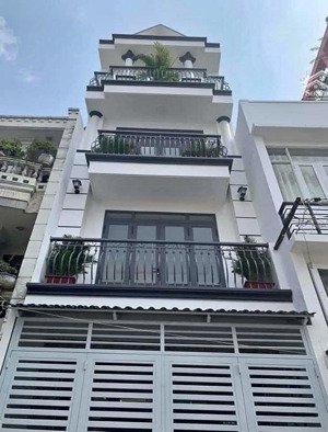 hẻm xe tải nguyễn đình chính, 4,5x24m, nở hậu 6,5m; 110m2, 5 tầng, rẻ nhất khu vực, chỉ 16 tỷ tl