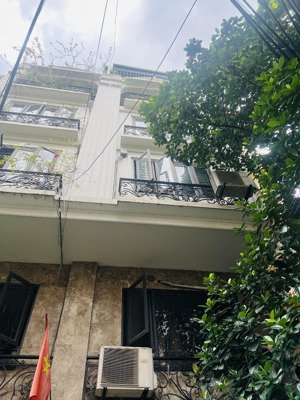 bán nhà đẹp 5 tầng 50m2 - võng thị, tây hồ - mặt tiền 3.8m - giá 11.99 tỷ
