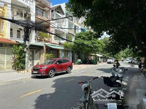 bán nhà mặt tiền đường s11 phường tây thạnh dt 8x25 đúc thật 1 trệt 3 lầu bán 32 tỷ lh 