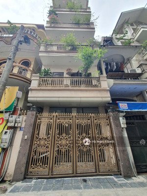 90m2, mt 5,2m : 32,9 tỷ - mặt phố hàm nghi - lô góc 5t đẹp - ô tô tránh - ở sướng, kinh doanh đỉnh