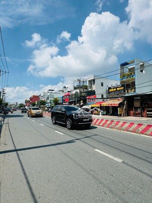 hàng hiếm 1577 mét sổ có gần 1000 mét thổ giá: 160 tỷ mặt tiền ngang 11 mét xây cao tầng tiện lợi