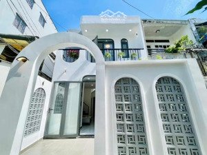 nhanh tay chốt ngay căn nguyễn thái sơn, p4, gv. dt 50m2 - 2 tầng, 3 pn. hđ cho thuê 18 tr/tháng