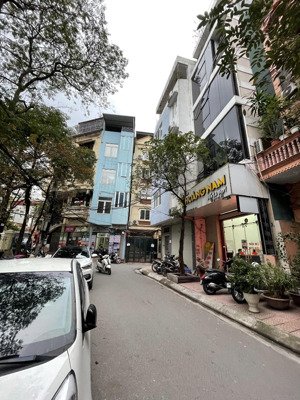 bán nhà riêng ngõ 157 pháo đài láng 48m2* 5 tầng* mt4m giá 15 tỷ ô tô vỉa hè kinh doanh