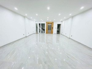 chủ nhà cần bán gấp mặt phố phạm tuấn tài, lõi cầu giấy 150m, 6 tầng, mt 12m vỉa hè rộng