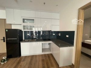 chính chủ cho thuê căn 2 ngủ 80m2 chung cư berriver 390 nguyễn văn cừ giá 15 triệu:lh 
