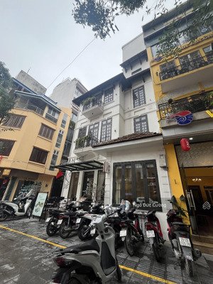 cho thuê mbkd chùa láng 150m x 7t, lô góc 20m, kinh doanh mọi mô hình phố đẹp nhất quận 