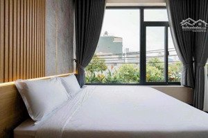 villa 2 tầng biển mỹ khê. góc 2 mặt tiền, dòng tiền khai thác 120 tr/tháng. giá 2x tỷ