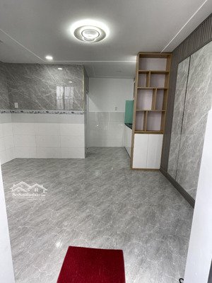 bán nhà trệt lầu đường trương thị hoa gần bệnh viện q12 giá: 720tr .