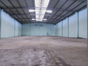 cho thuê kho xưởng 600m2-55tr/th - đường lạc long quân