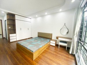 bán gấp nhà lô góc trần phú, hà đông ô tô- 50m²- chỉ nhỉnh 11 tỷ gần phố, kinh doanh