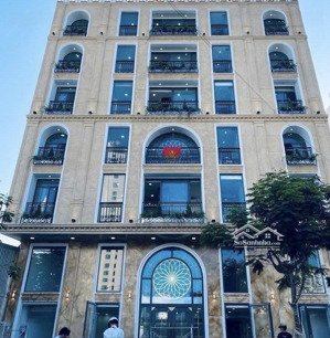 khách sạn mới cứng -7tầng-doanh thu khủng-vị trí trái tìm của tp đà nẵng-44,x tỷ