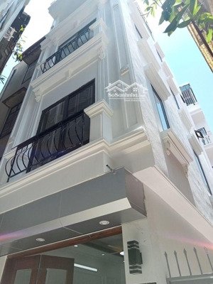 nhà riêng ở lai xá, hoài đức, 5 tầng, 3 phòng ngủ, 4 phòng tắm, hướng đông nam, pháp lý đầy đủ.