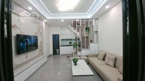 bán nhà hồ tùng mậu, dt35m, nhà mới, gần phố, gần ô tô, full nội thất.