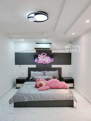 cho thuê căn hộ dịch vụ 1pn gần công viên hoàng văn thụ