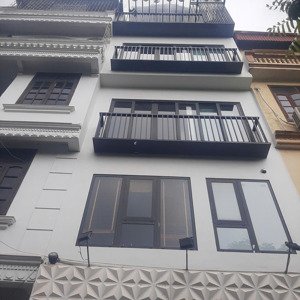 siêu phẩm tiền nhỏ có mặt phố, mt lớn, nhà xây đẹp hoàng văn thái dt22m2 xây 6t mt4.6m giá 10.8 tỷ