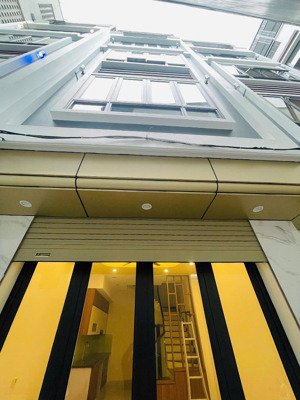 bán nhà mới keng ngõ 175 lạc long quân - 34m2 x 5 tầng - 3pn master - chỉ 8,25 tỷ có thương lượng